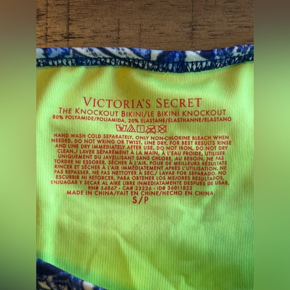 Victoria's Secret Bikini Size Small/34A Gorgeous colors!! - Picture 4 of 8